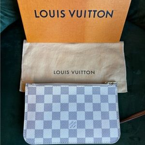 Authentic Louis Vuitton Neverfull PM Azur pouch wristlet NEW